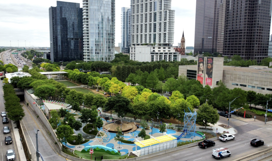 Image of Klyde Warren Park